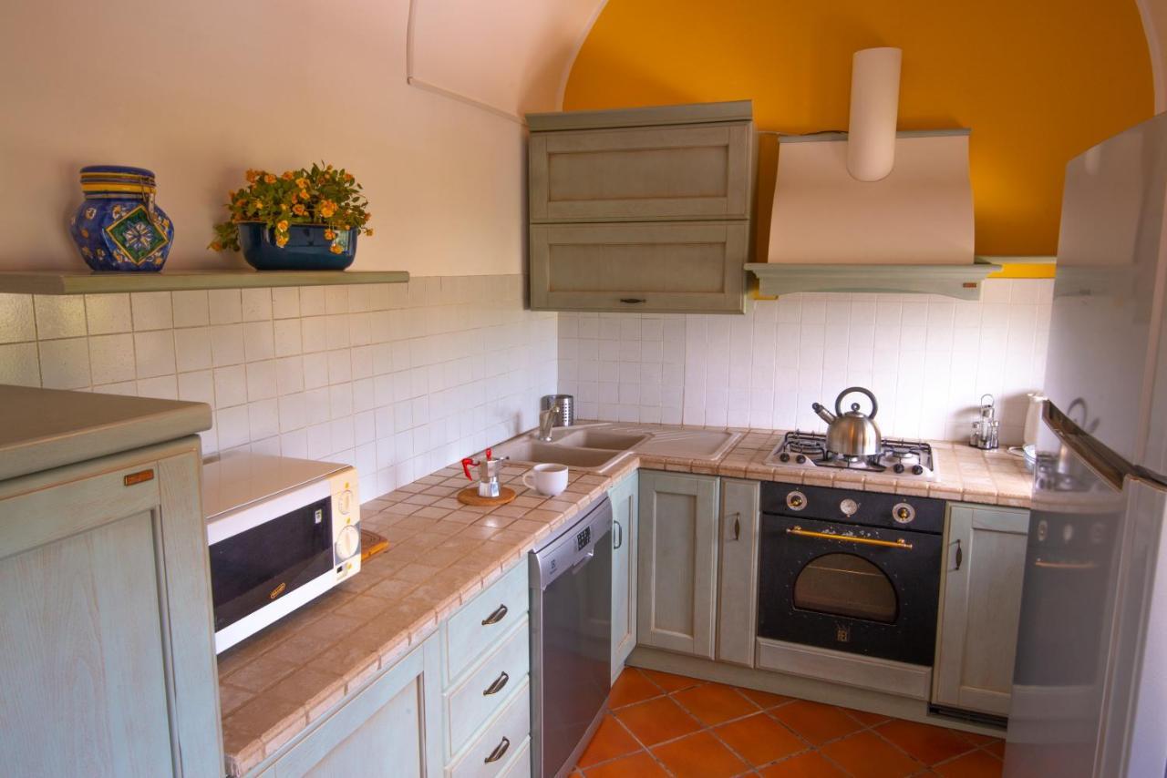 Torre Caetana Bed & Breakfast Minturno Exterior photo